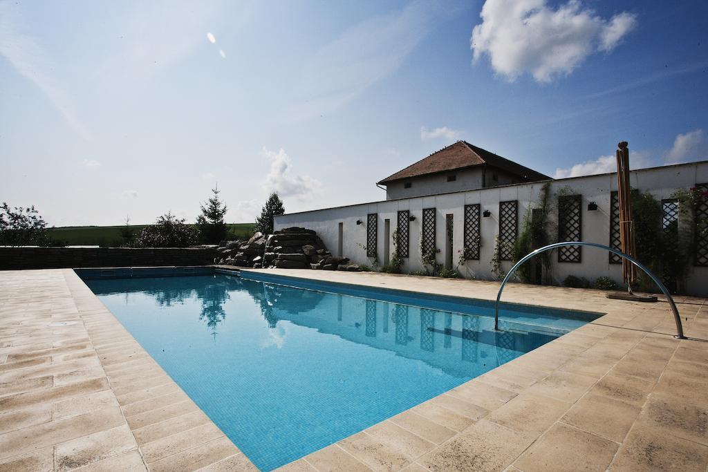 Country Club La Mesteceni Szászsebes Kültér fotó