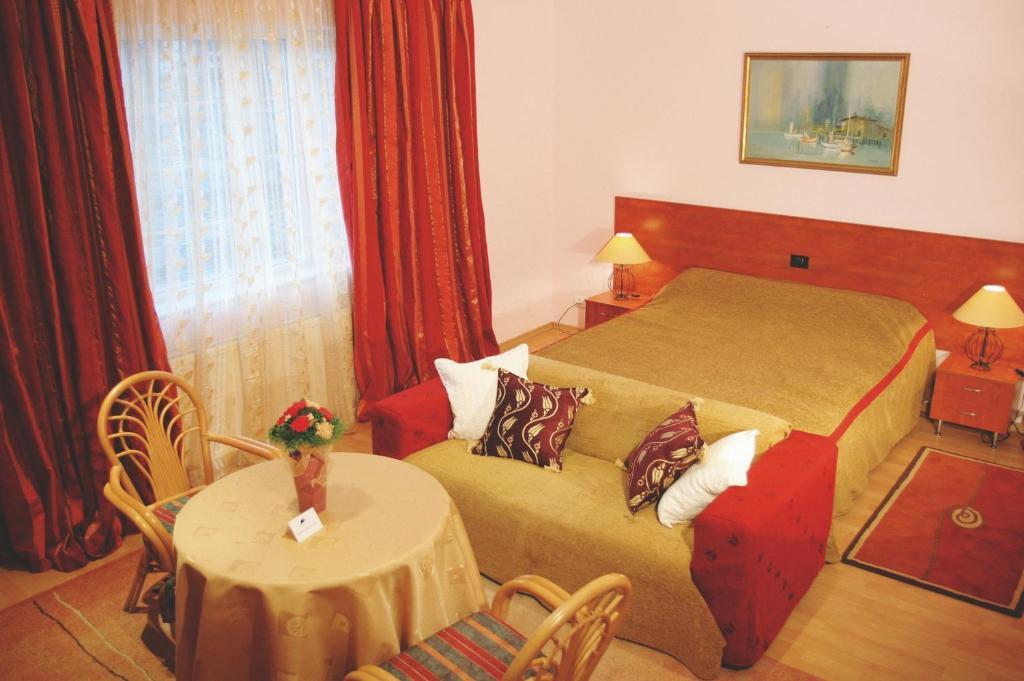Country Club La Mesteceni Szászsebes Kültér fotó